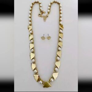 LOFT GOLD TONE FAUX PEARLS 21"-24" NECKLACE+EARRINGS SET NWOT